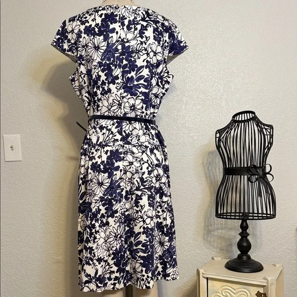 Anne Klein Navy and White Floral Midi Dress - Picture 7 of 11